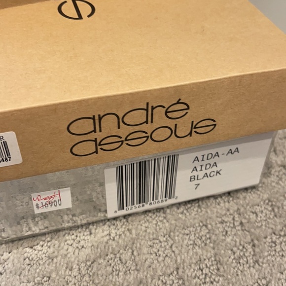Andre assous size 7 black espadrilles - Picture 5 of 5